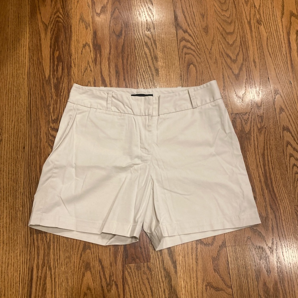 Talbots | Tan Cotton Twill Soft Shorts Size 2 EUC